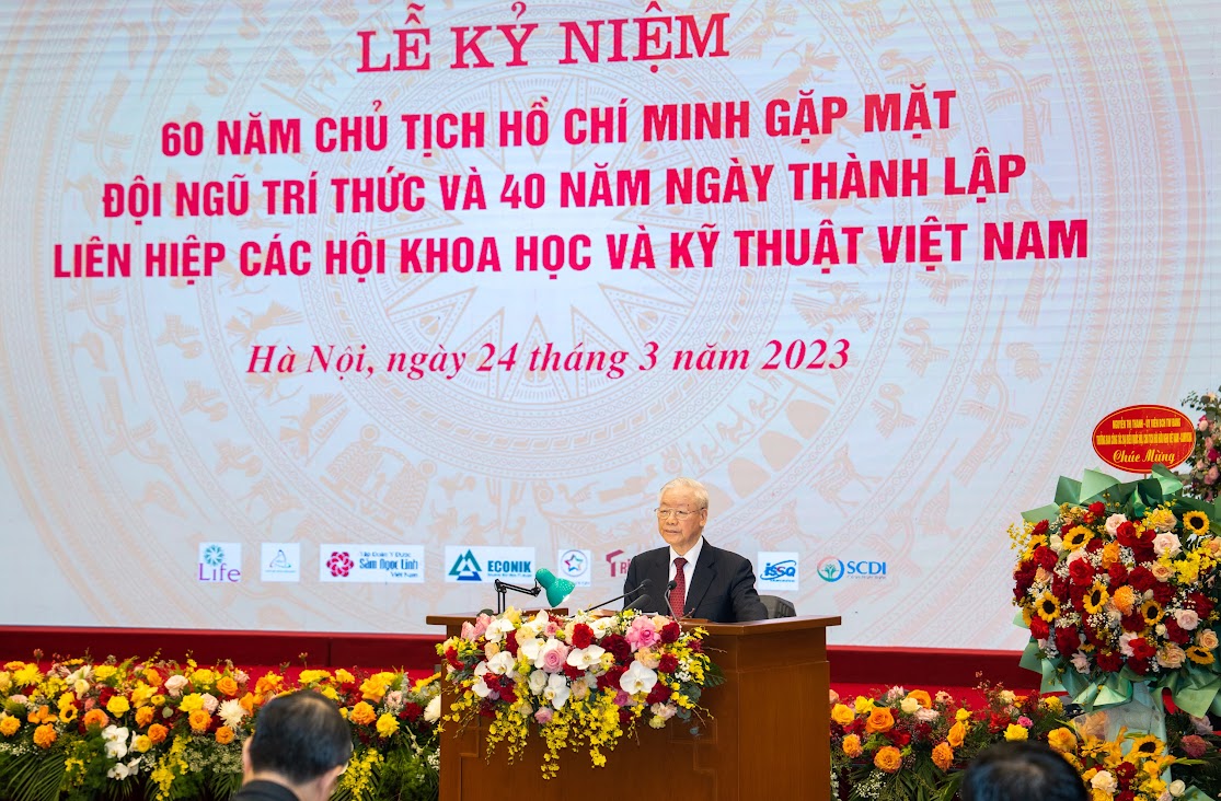 GIỚI THIỆU SẢN PHẨM TẠI LỄ KỈ NIỆM 40 NĂM THÀNH LẬP VUSTA